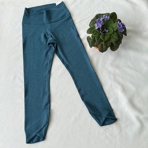 Nike Athletic  Crossover Yoga Leggings, Size XS